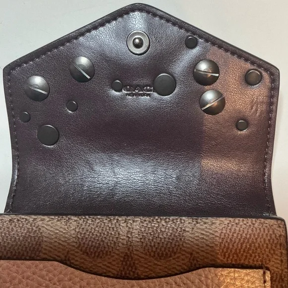 Coach Rare Floral Appliqué Studded Flap Trifold Wallet Gold & Brown NWOT - Picture 6 of 14